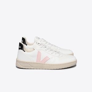 Veja V-10 Sneakers